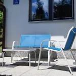 Kuca Pokraj Lokvarskog Jezera