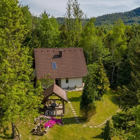 펜션 Kuca Na Osami Pokraj Jezera *