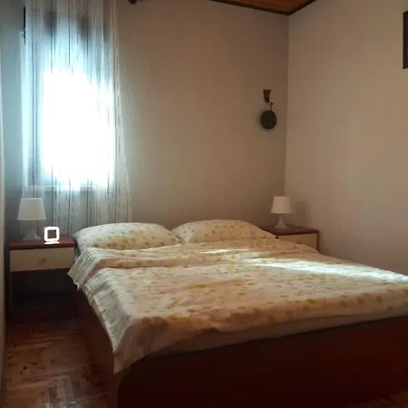Kuca Na Osami Pokraj Jezera Prázdninový dům Delnice