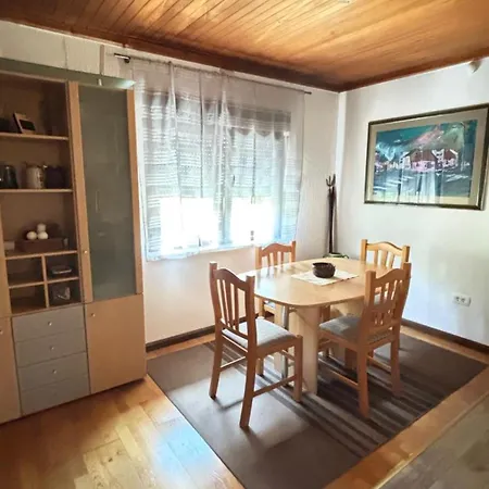 Sumska Idila Pokraj Jezera Hébergement de vacances