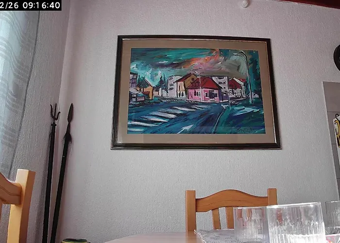 Kuca Pokraj Lokvarskog Jezera * Delnice